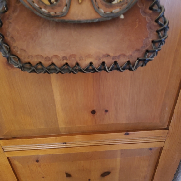 Vintage Handtooled Leather HandBag with Butterfly 70s - Picture 14 of 16